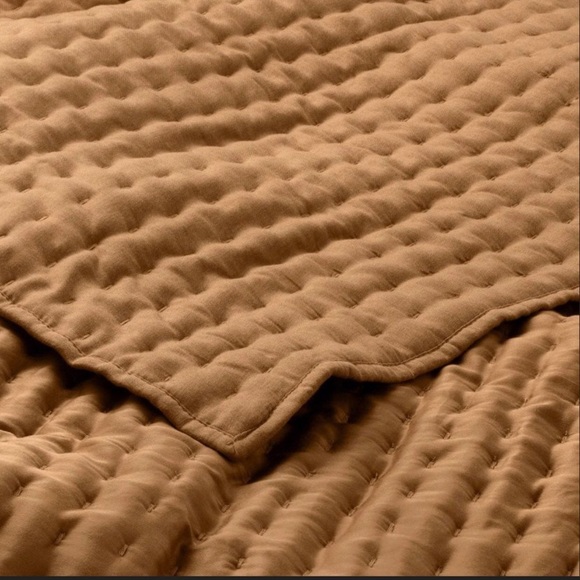 Casaluna Bedding Casaluna Queen Cashmere Blend Quilt Warm Brown